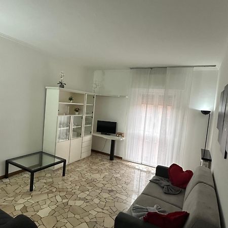 Orchidea Apartment Lecco Luaran gambar