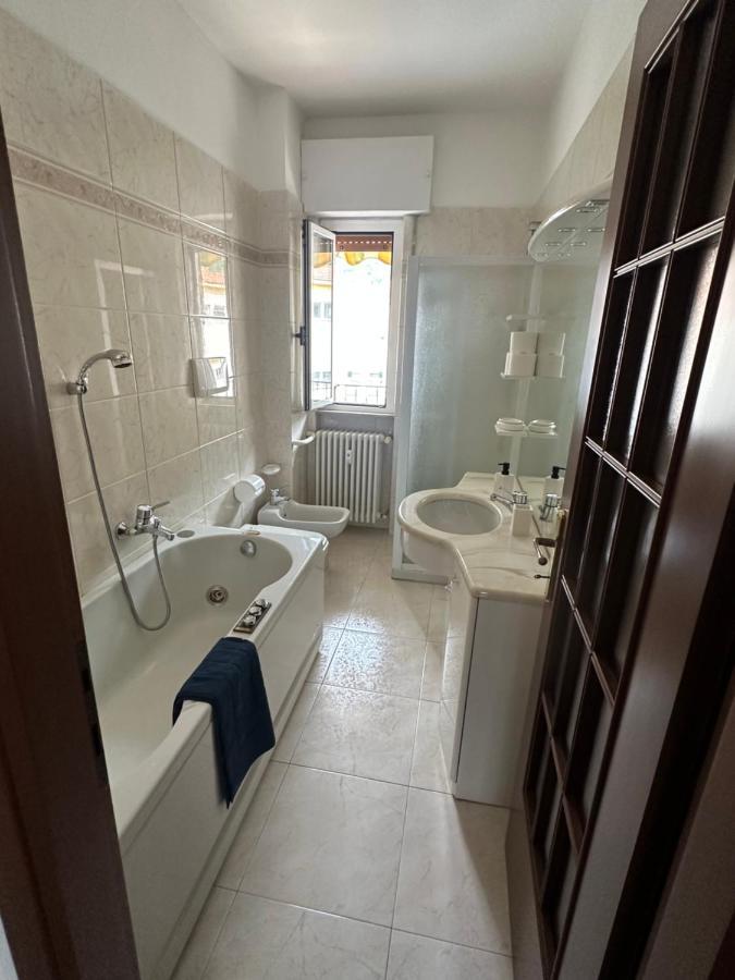 Orchidea Apartment Lecco Luaran gambar